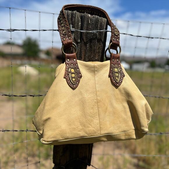 Betsey Johnson Handbags - Betsey Johnson Vintage Leather Shoulder Bag